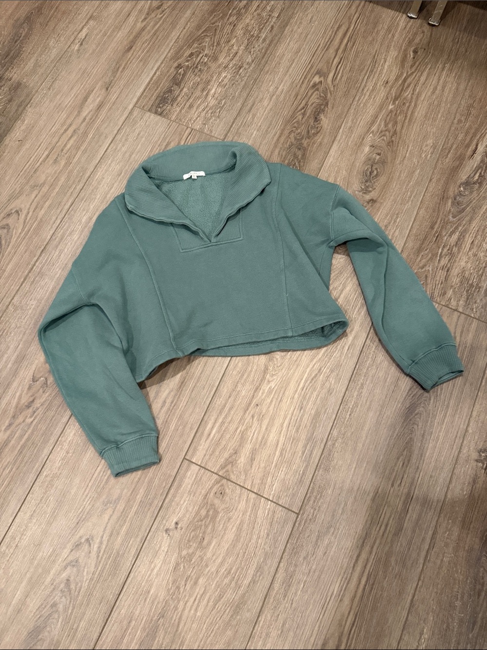 Z Supply Cropped Shawl-Collar Pullover in Teal Green